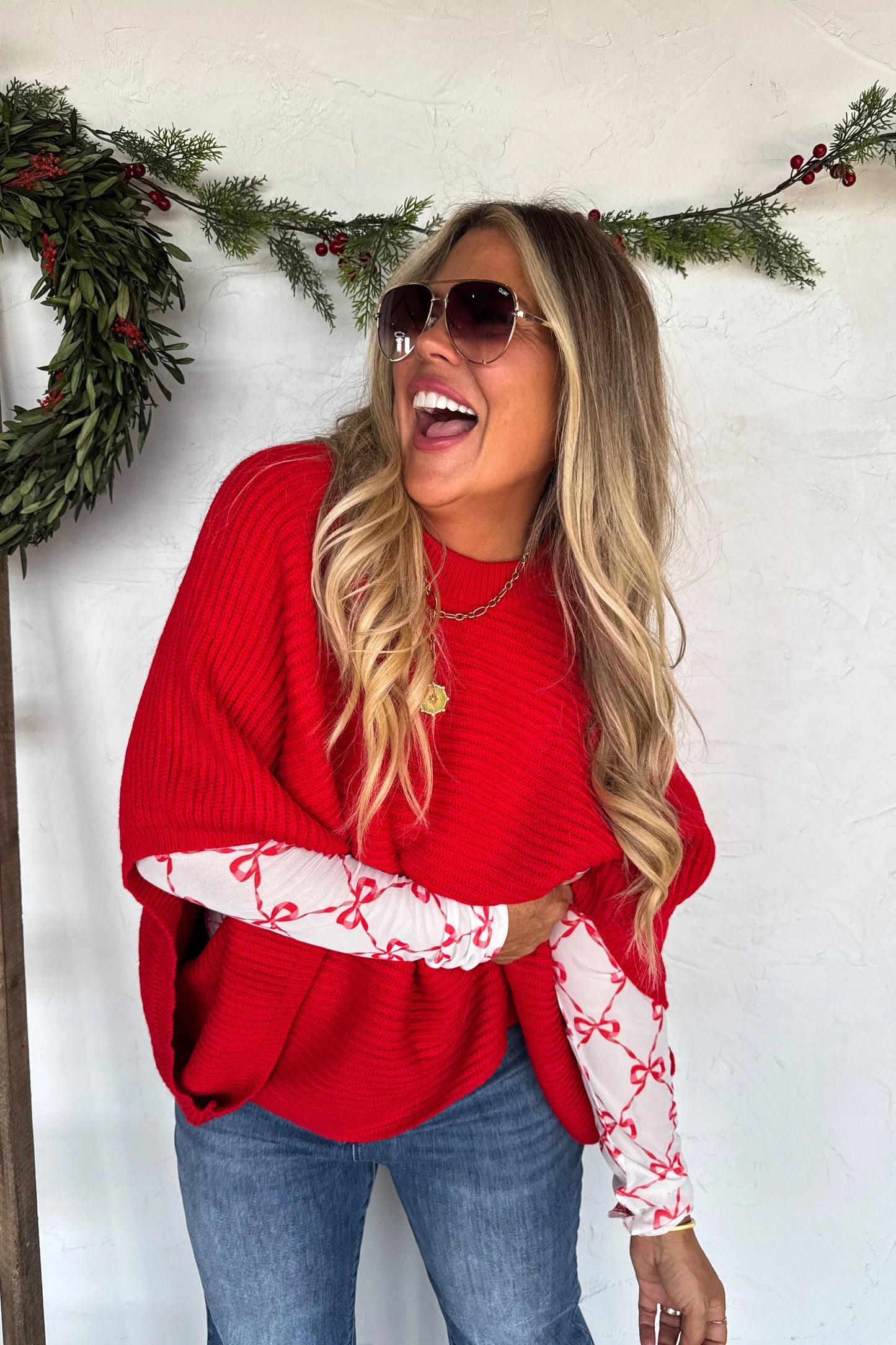 CHRISTMAS MEG PULLOVER PONCHO-Red