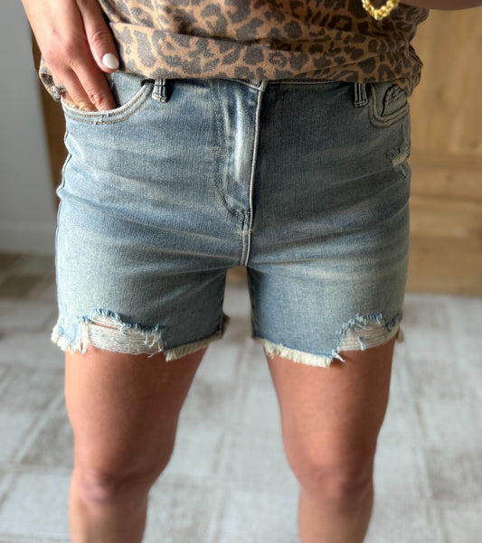 JUDY BLUE HIGH WAIST FLY VINTAGE WASH STITCH DESTROY DENIM SHORTS