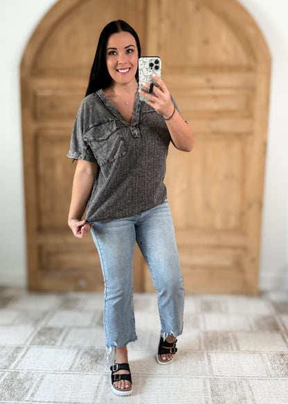 J.HER MINERALWASH BOHO FLORAL EYELET HALFSLEEVE BLOUSE ASHED BLACK