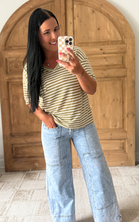 STRIPED SOFT RELAXED TOP-Olive