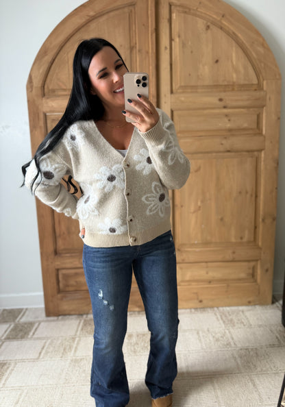 FLORAL PATTERNED SOFT CARDIGAN