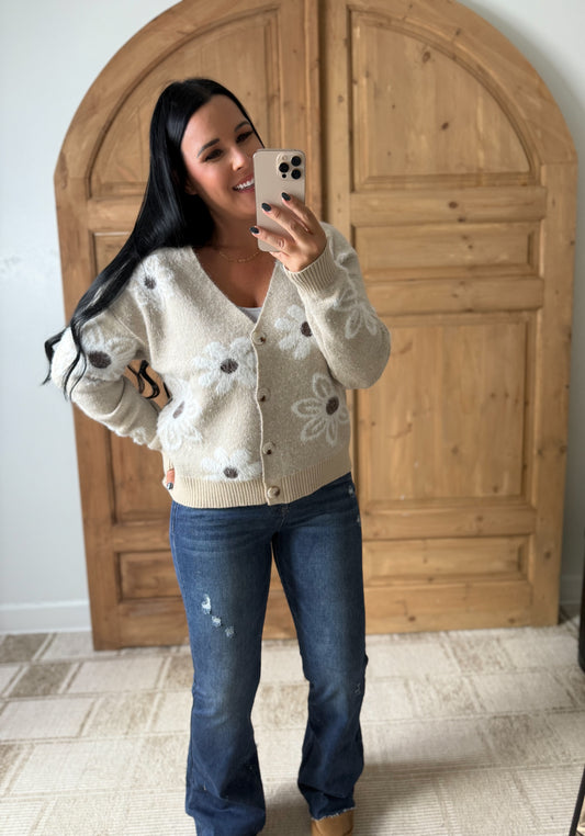 FLORAL PATTERNED SOFT CARDIGAN