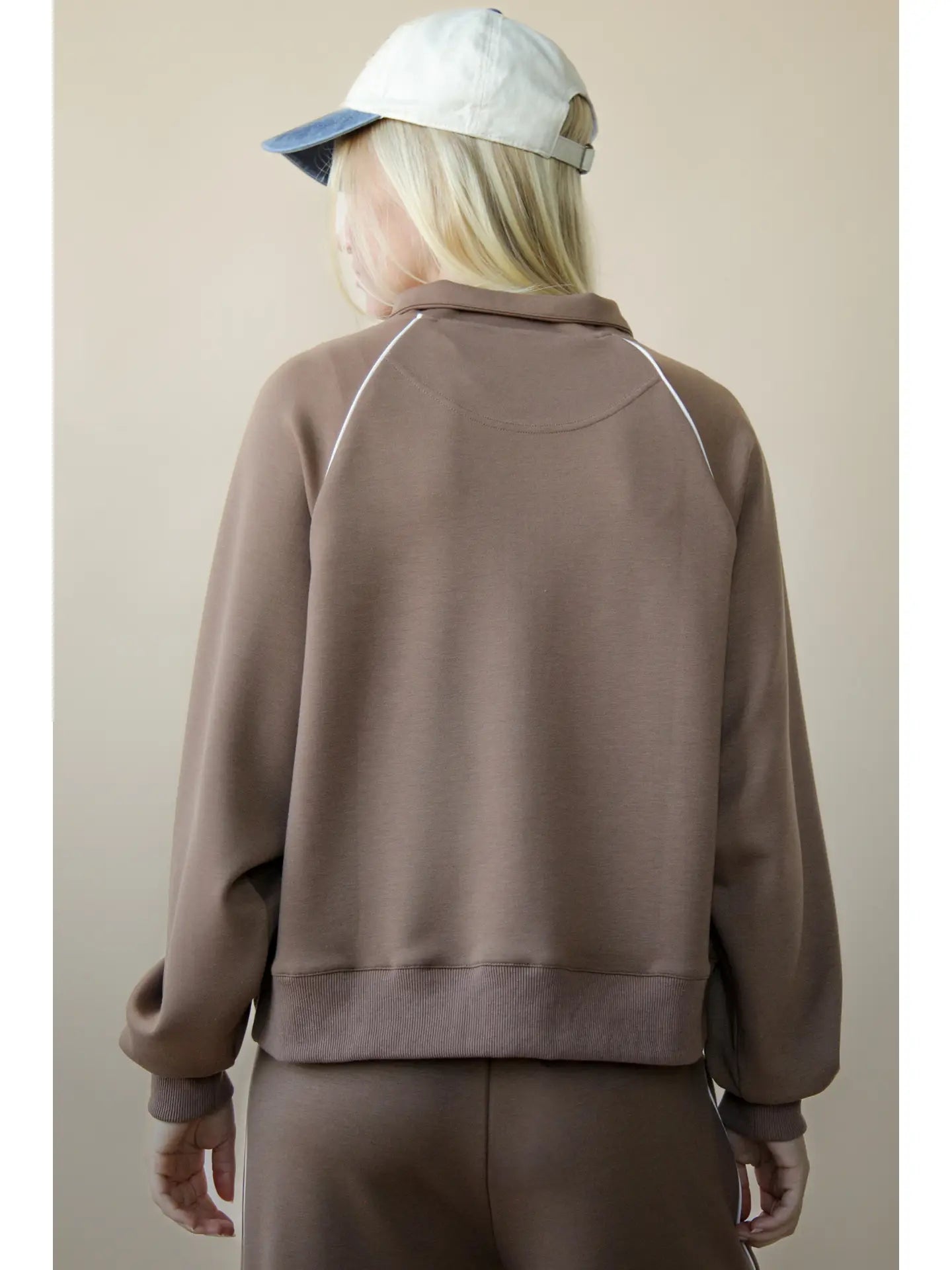 HALF ZIP UP PIPING DETAIL KNIT CAUSAL