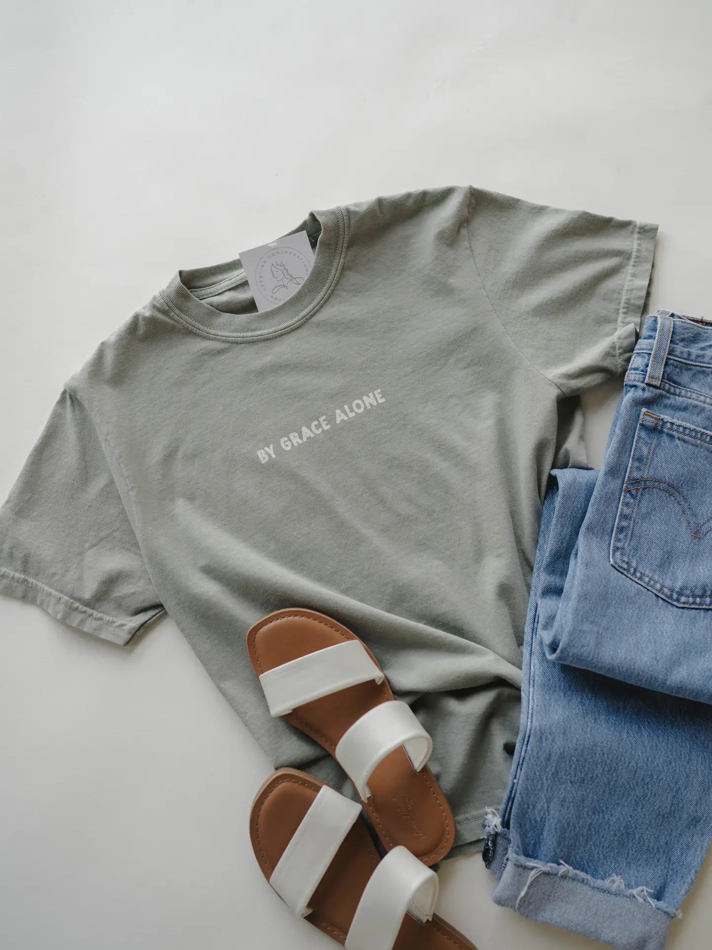 JESUS CHANGES EVERYTHING GRAPHIC TEE