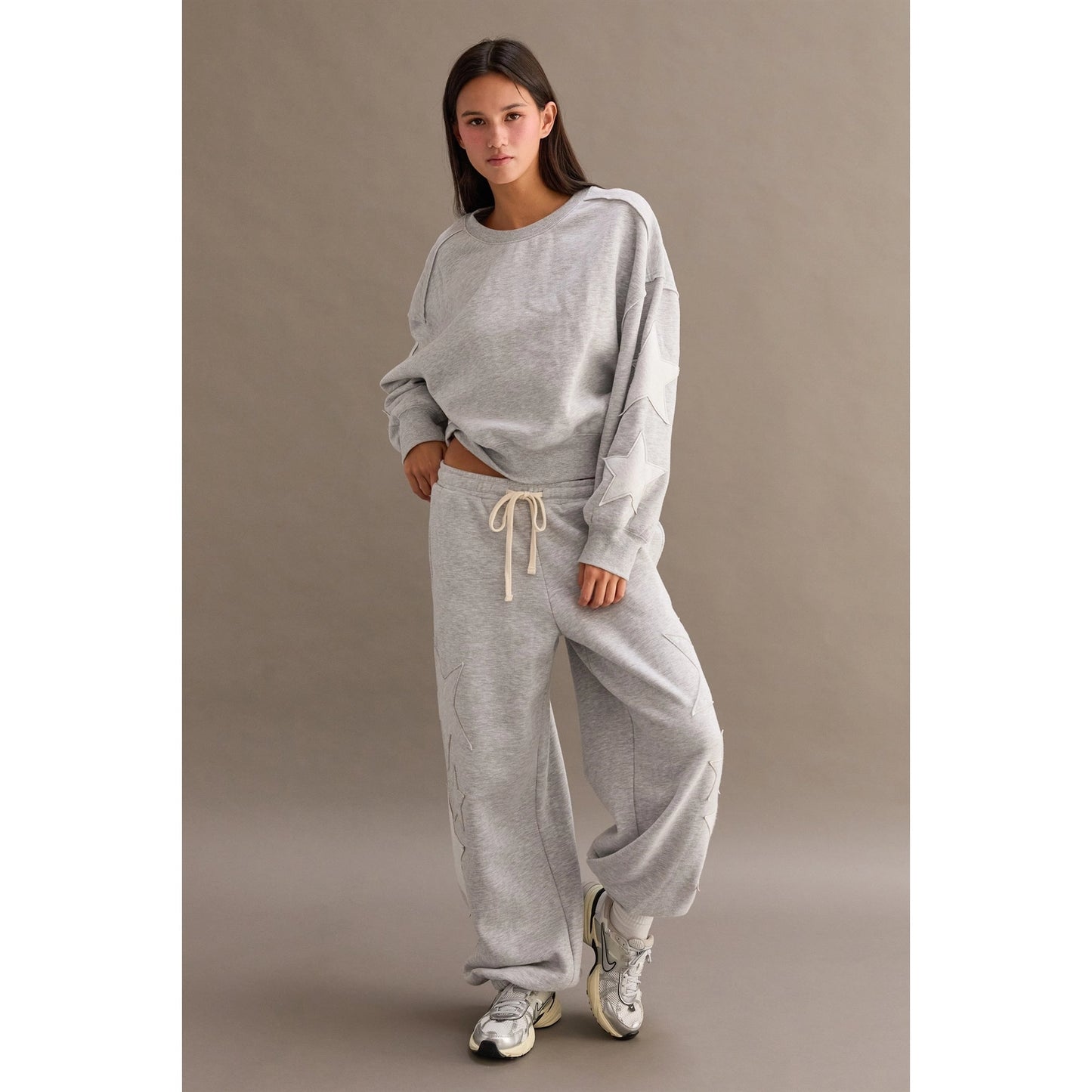 STAR PATCH CREWNECK SWEATSHIRT & PANTS *Sold Separately