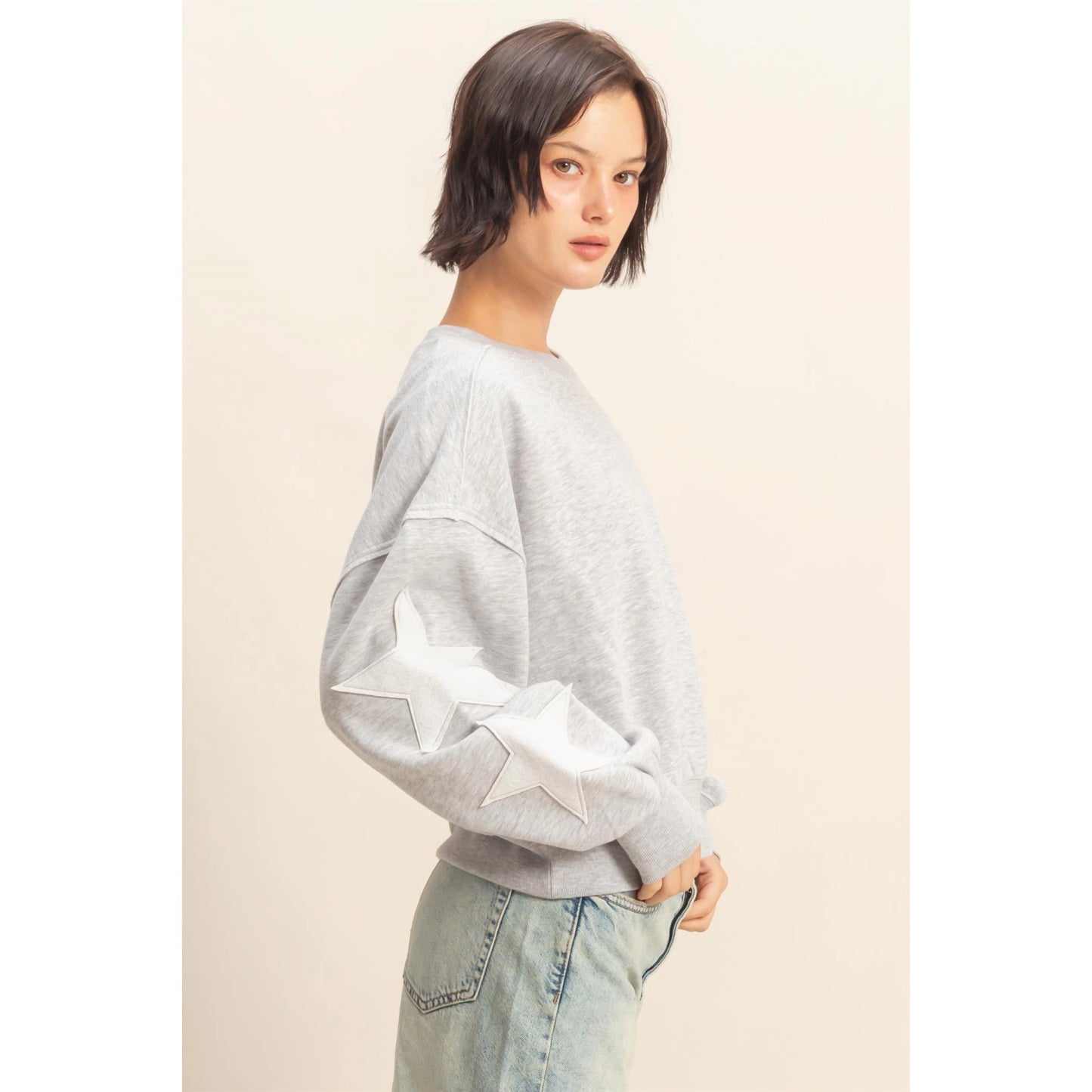 STAR PATCH CREWNECK SWEATSHIRT & PANTS *Sold Separately