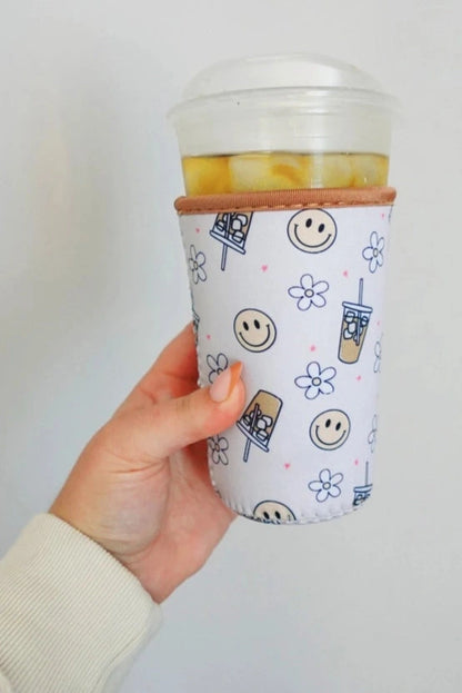 ICED COFFEE DRINK SLEEVE, BEVERAGE CUP SLEEVE: BEIGE CHECKER/MEDIUM/VENTI