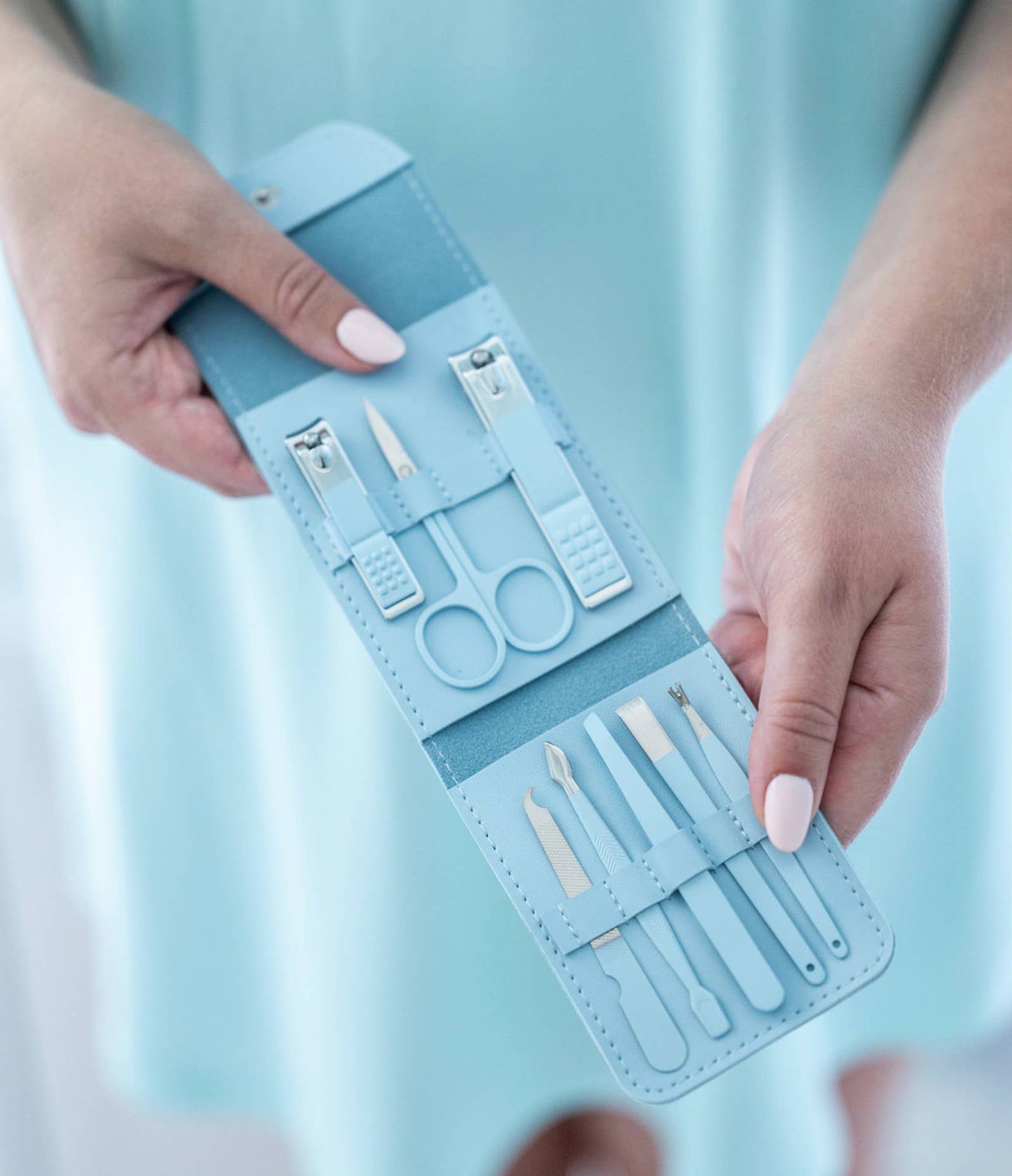 FILE IT AWAY NAIL CARE KITS