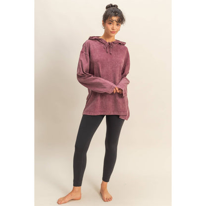 OVERSIZED HOODED VINTAGE WASHED LONG SLEEVE TOP- CABERNET