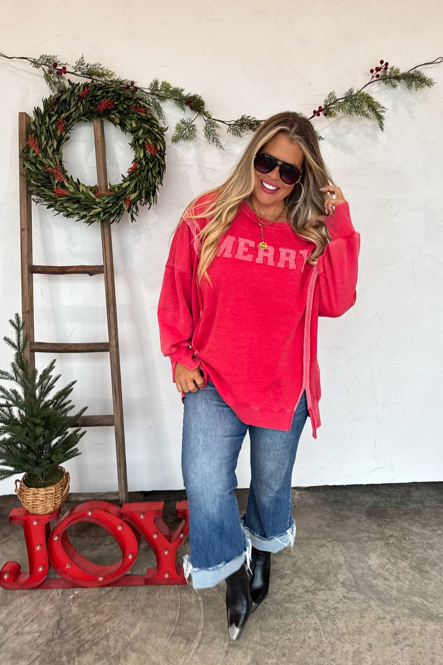 PREORDER- MERRY CLASSIC CREW PULLOVER
